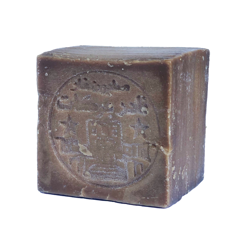 Avlia Aleppo soap 16 percent laurel oil close-up